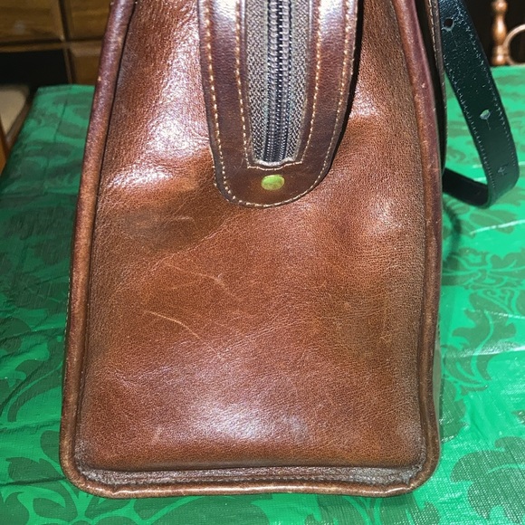 VTG BRAHMIN leather and croc handbag.  Two shades of brown, exc.cond. $280 - Picture 10 of 11